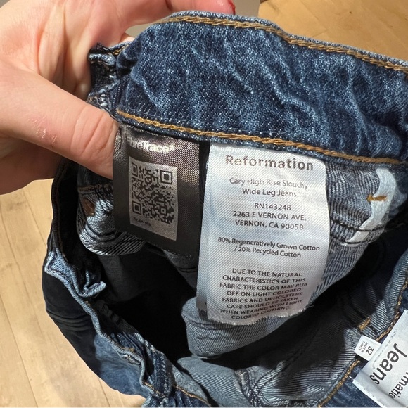 Reformation Cary High Rise Slouchy Wide Leg Jeans - Picture 6 of 8